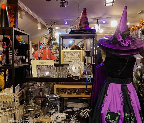 Salem witch museum gift shop
